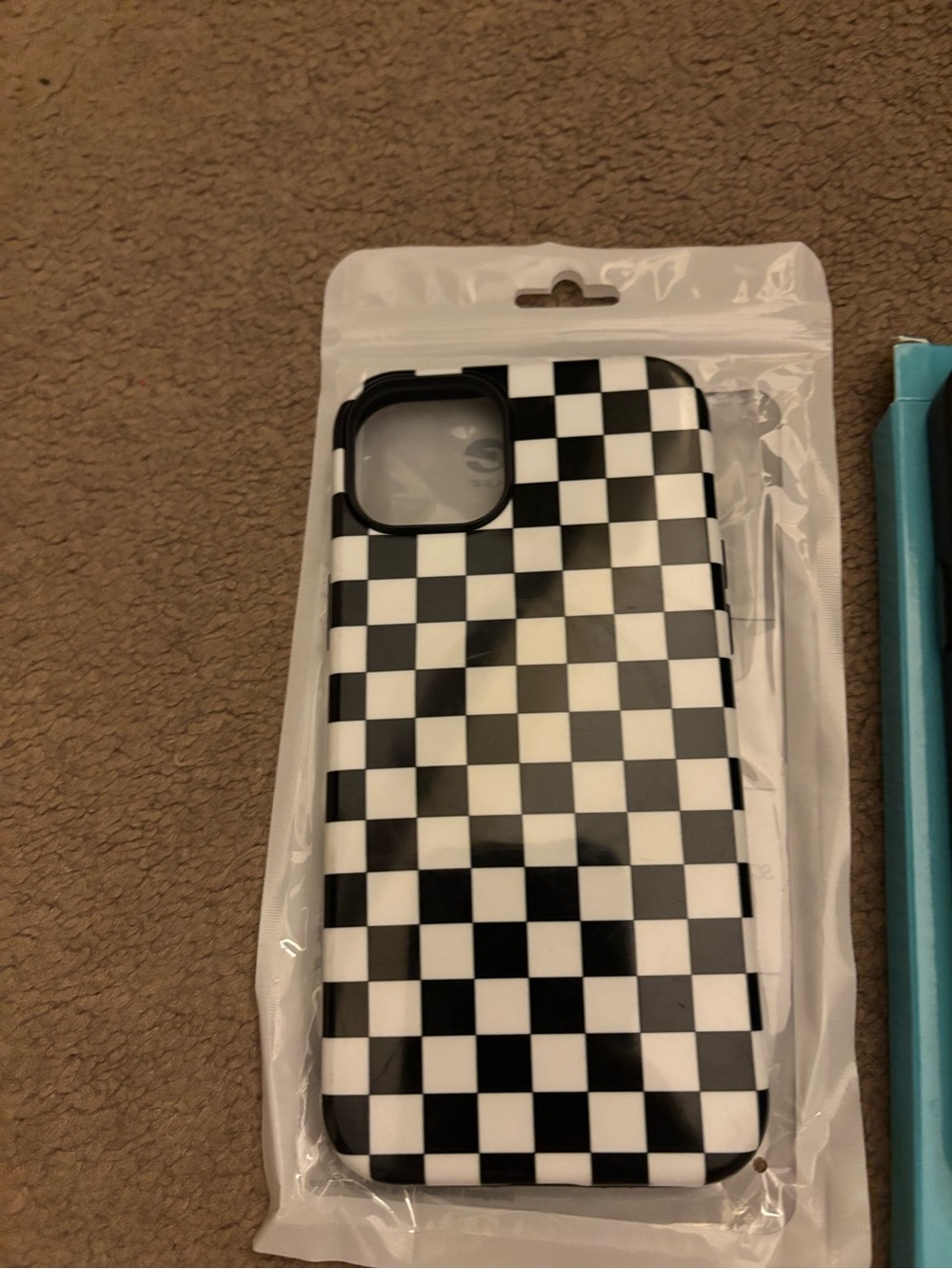 iPhone 15 plus cases - Picture 6 of 7